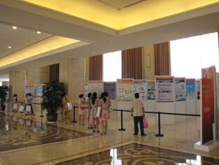 專(zhuān)業(yè)綜藝汽車(chē)展覽策劃布置與會(huì)展服務(wù)全解析